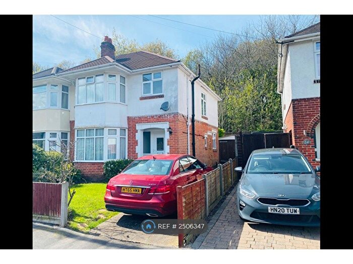 3 Bedroom Semi-Detached House To Rent In Dale Valley Road, Southampton, SO16