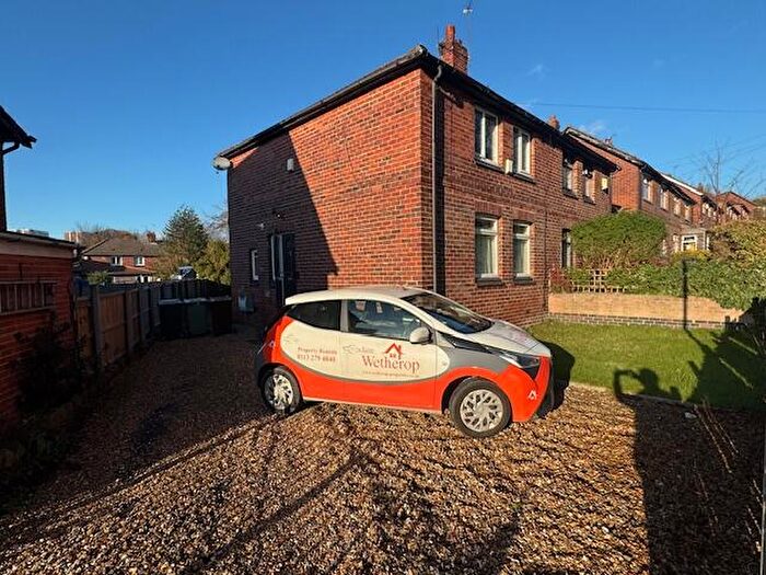 3 Bedroom Semi-Detached House To Rent In Woodside View, Leeds, West Yorkshire, LS4