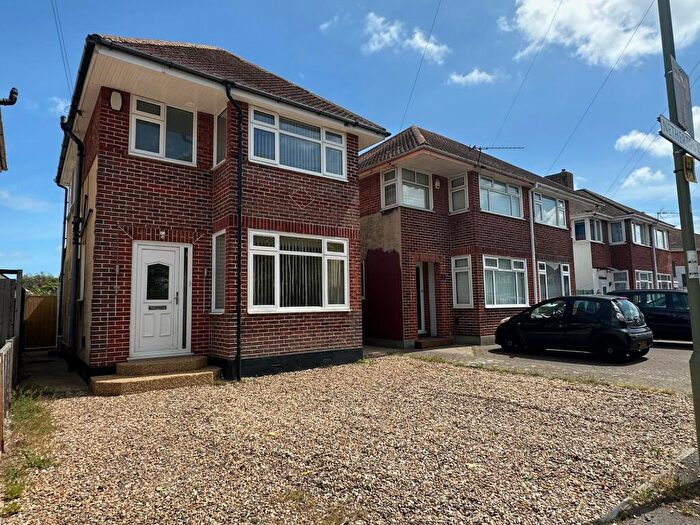 3 Bedroom House To Rent In Netherton Road, Gosport, PO12