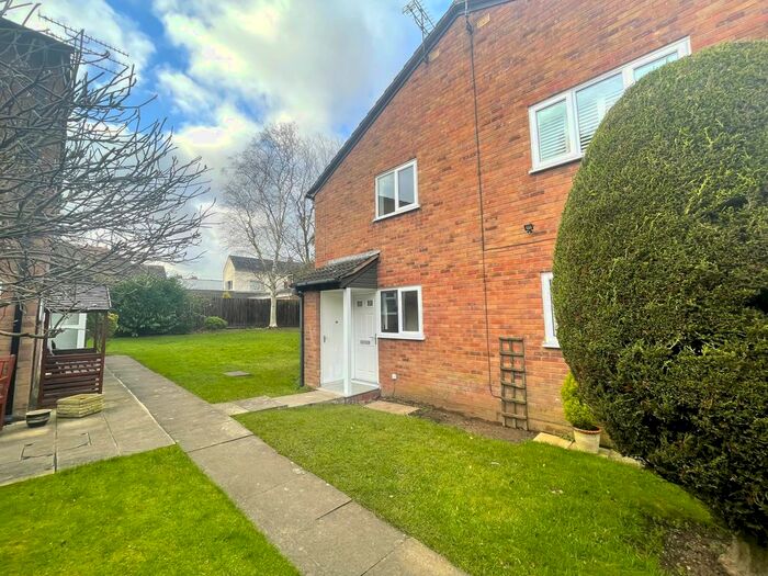 1 Bedroom Mews To Rent In Woodlands Court, Earlsdon Avenue South, Coventry, CV5