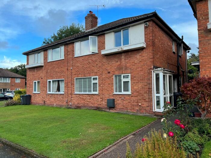 2 Bedroom Flat To Rent In Gayhurst Drive, Yardley, Birmingham, B25