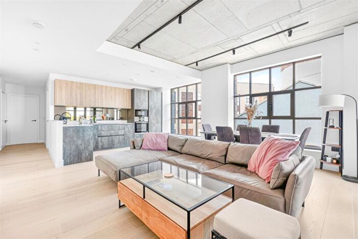 3 Bedroom Flat To Rent In Libertine Works, Stanton Walk, London, E2