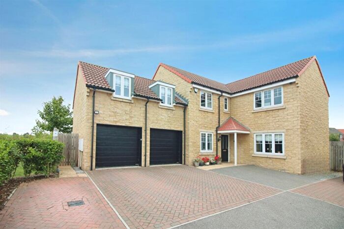 5 Bedroom Detached House For Sale In Egremont Place, Sherburn In Elmet, Leeds, LS25