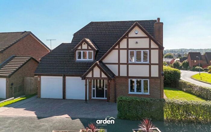 4 Bedroom Detached House For Sale In Mount Vernon Drive, Bromsgrove, B61