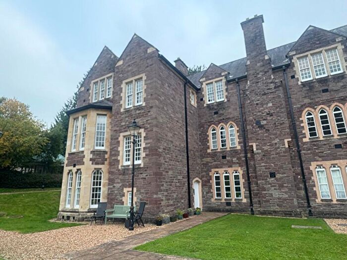 1 Bedroom Flat To Rent In Sarno Square, Abergavenny, NP7