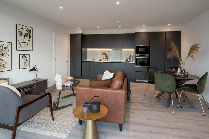 2 Bedroom Apartment To Rent In Circus Street, BN2