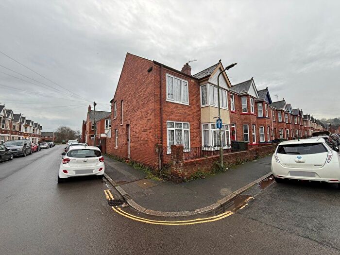 3 Bedroom End Of Terrace House For Sale In Shaftesbury Road, Exeter, Devon, EX2