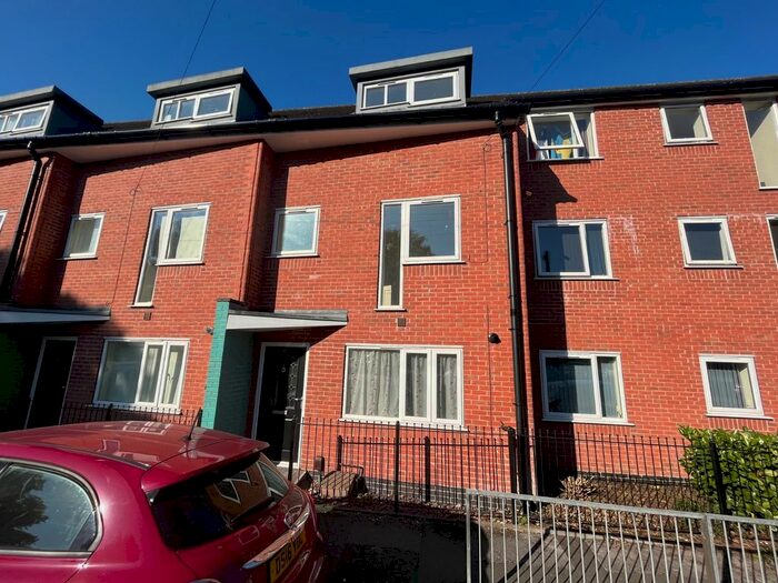 3 Bedroom Terraced House To Rent In High Street, May Bank, Newcastle, Staffordshire, ST5