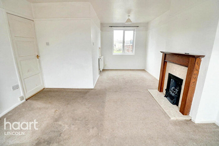 2 Bedroom Semi-Detached House For Sale In Redbourne Drive, Lincoln, LN2