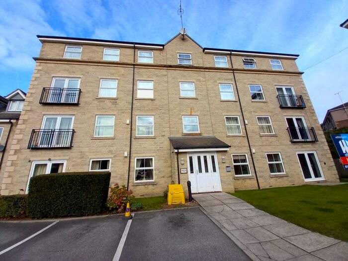 2 Bedroom Flat To Rent In Winding Rise, Bailiff Bridge, Brighouse, HD6