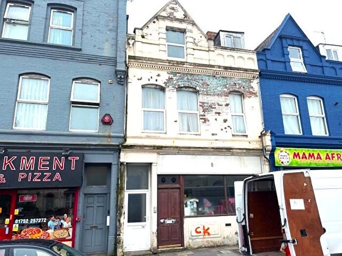 2 Bedroom Apartment For Sale In Embankment Road. Plymouth, PL4
