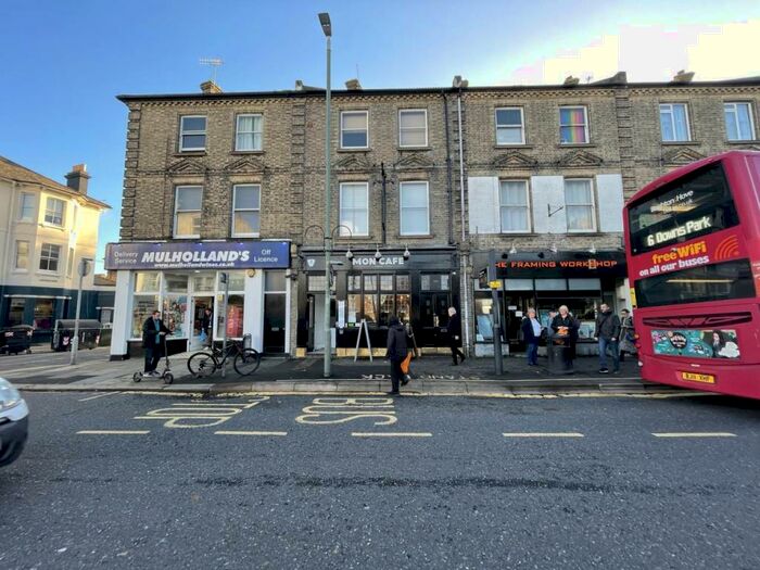 4 Bedroom Flat To Rent In Church Road, Hove, BN3