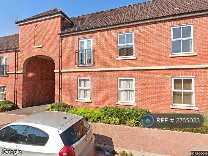 2 Bedroom Flat To Rent In Minim House, Swindon, SN25