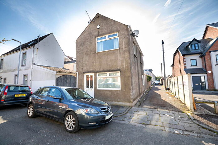 2 Bedroom Coach House For Sale In Lucas Street, Cardiff, CF24