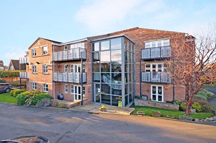2 Bedroom Flat To Rent In Boroughbridge Road, York, North Yorkshire, YO26
