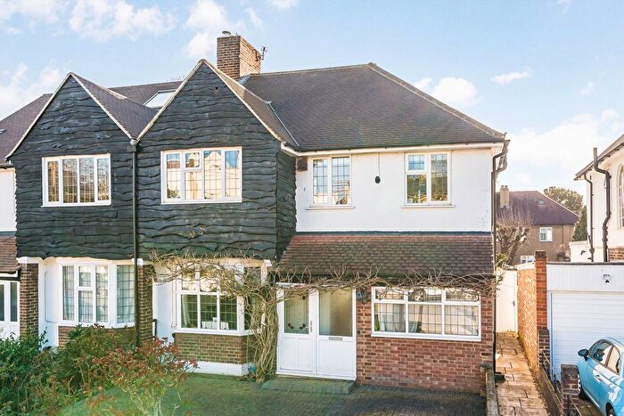 4 Bedroom Semi Detached House For Sale In Hampton Road, Twickenham, TW2