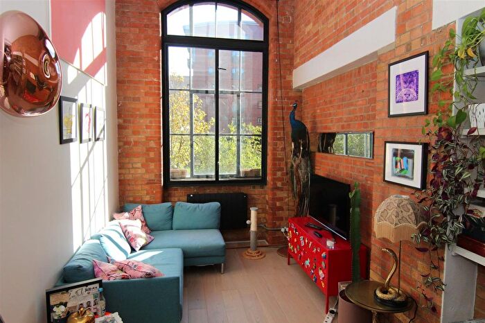 1 Bedroom Flat To Rent In Fairfield Road, Bow Quarter, E3