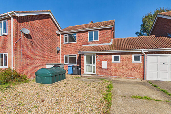 3 Bedroom Semi Detached House For Sale In The Glebe, Lawshall, Bury St. Edmunds, Suffolk, IP29