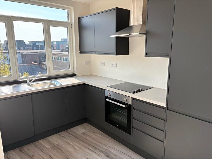 1 Bedroom Flat To Rent In Stonebridge Walk, Chelmsford, Essex, CM1