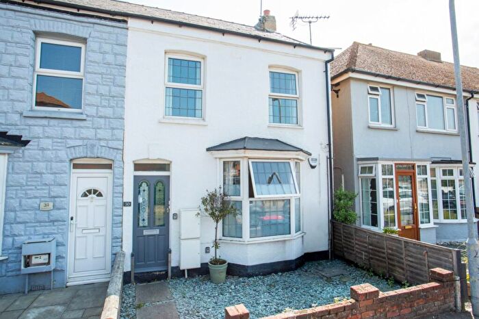 1 Bedroom Flat For Sale In Westgate Terrace, Whitstable, Kent, CT5