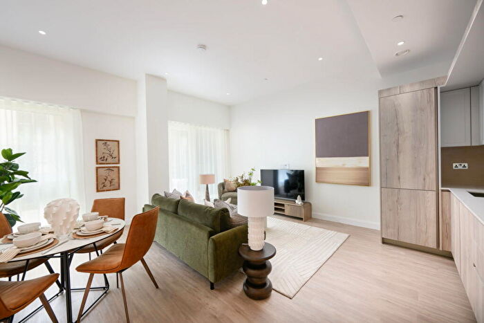 1 Bedroom Apartment For Sale In The Pinnacle - Oval Village -, SE11