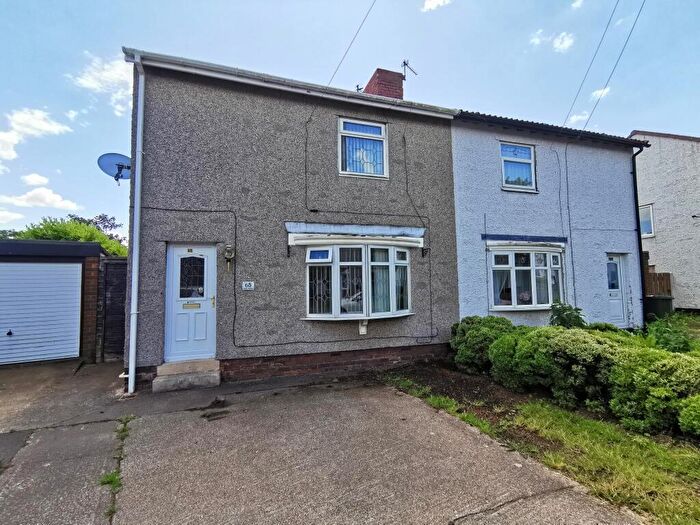 3 Bedroom Semi-Detached House To Rent In Castle Square, Backworth, NE27