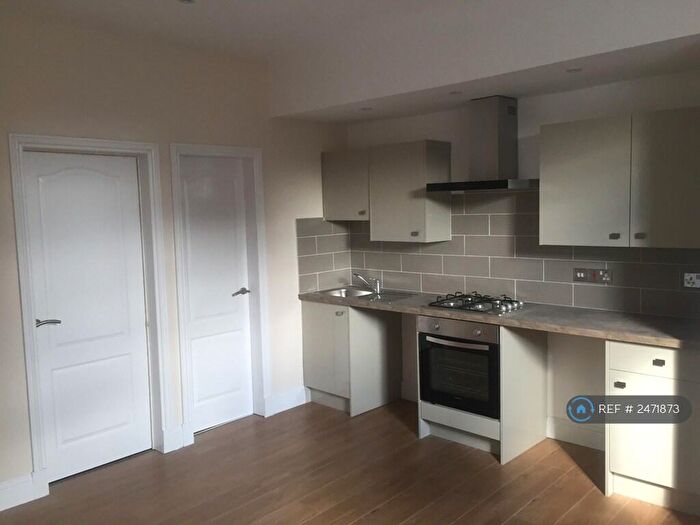 1 Bedroom Flat To Rent In Baxter Street, Dundee, DD2