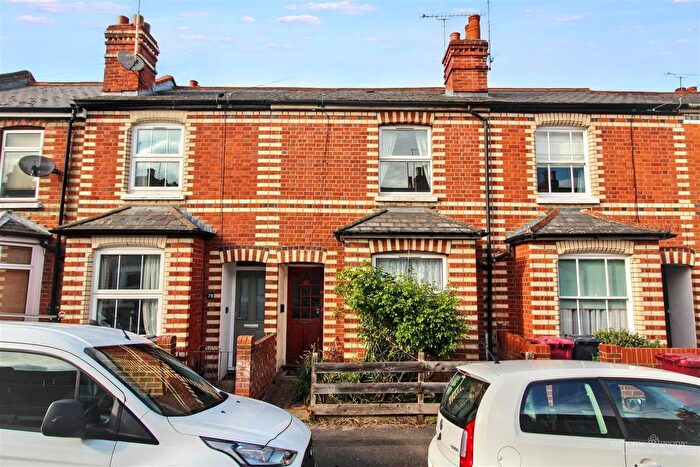 3 Bedroom Terraced House For Sale In Kings Road, Caversham, Reading, RG4