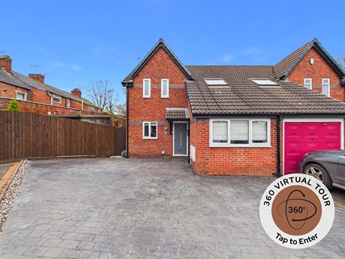 3 Bedroom Semi Detached House For Sale In The Moorings, Middlewich, CW10