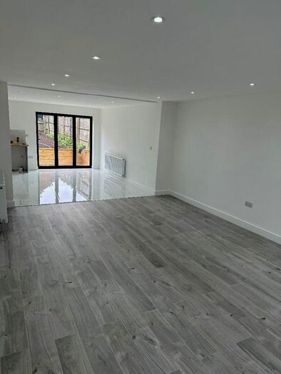 3 Bedroom Semi-Detached House To Rent In Tower Street, High Wycombe, HP13