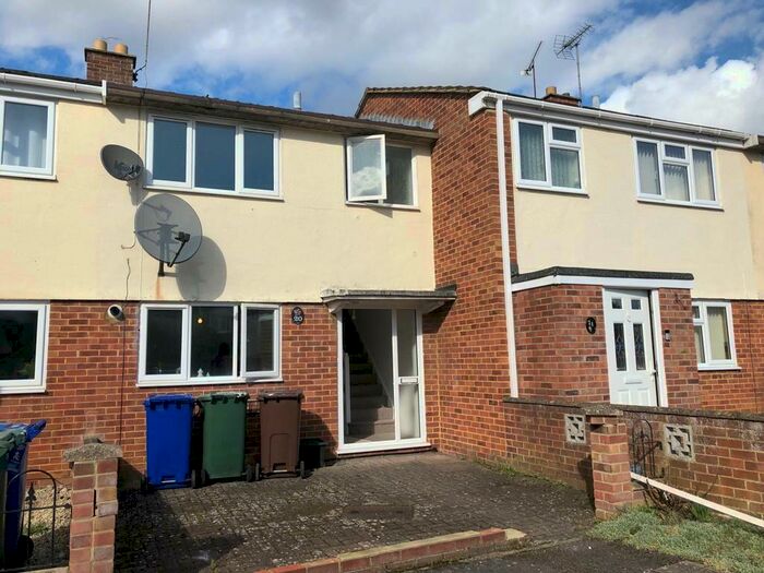 3 Bedroom House To Rent In Chichester Close, Bicester, OX26