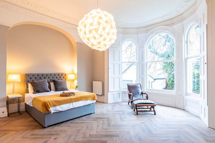 1 Bedroom Flat To Rent In Cambridge Park, Bristol, BS6