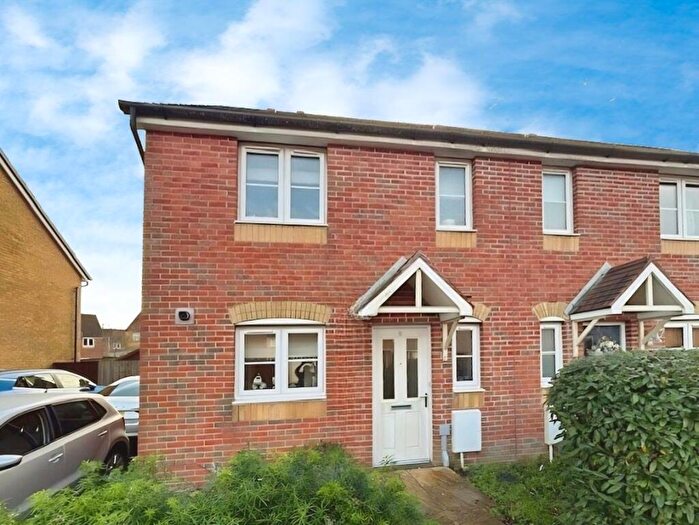 2 Bedroom Semi-Detached House For Sale In Ffordd Y Meillion, Penllergaer, Swansea, SA4