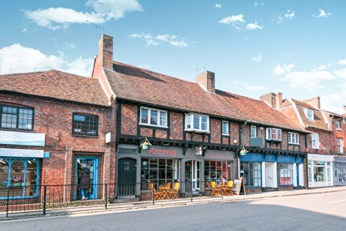 3 Bedroom Maisonette To Rent In Downing Street, Farnham, GU9