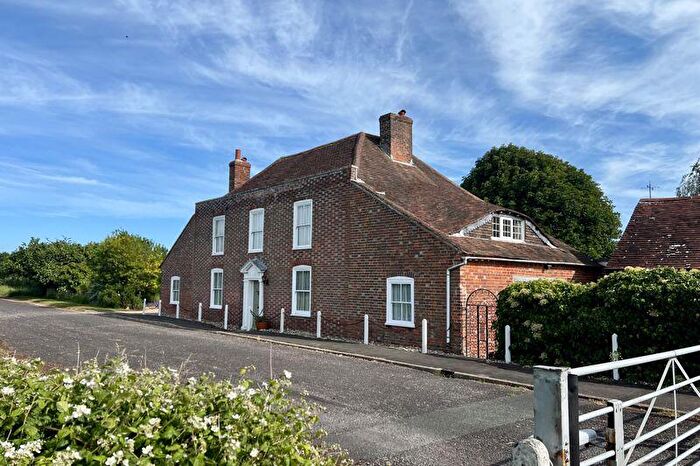 4 Bedroom Detached House For Sale In Main Road, Chichester, PO18