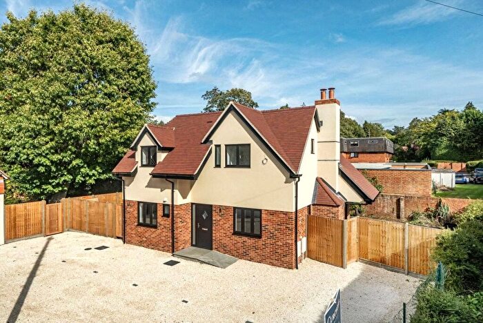 4 Bedroom Detached House For Sale In Great Austins, Farnham, Surrey, GU9