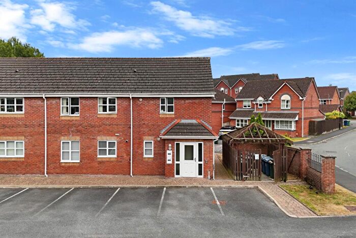 2 Bedroom Flat For Sale In Delph Drive, Burscough, Lancashire, L40