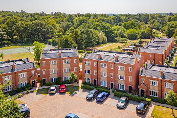 4 Bedroom End Of Terrace House For Sale In Danbury Palace Drive, Danbury, Chelmsford, CM3