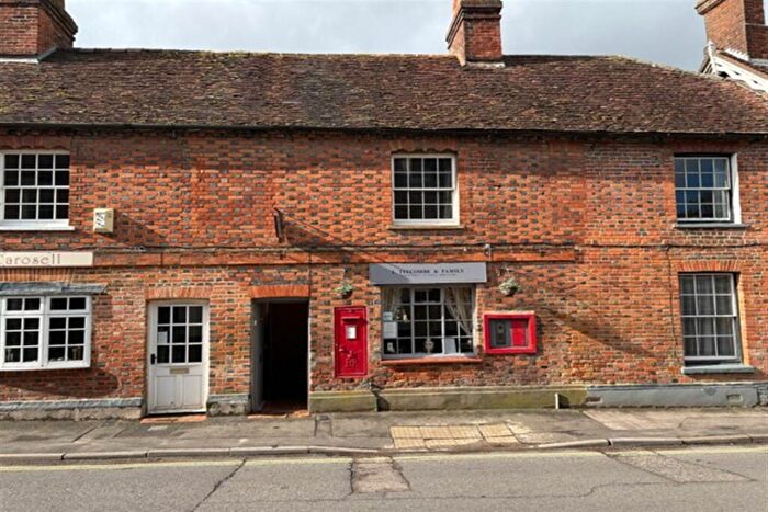 Studio To Rent In Swan Street, RG20