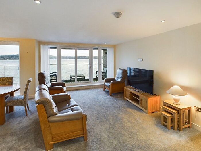 3 Bedroom Flat To Rent In Riverside Drive, City Centre, Dundee, DD2