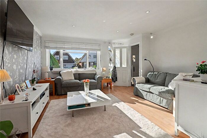 4 Bedroom Detached House For Sale In Hoblands, Haywards Heath, RH16