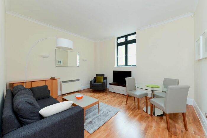 1 Bedroom Flat To Rent In Forum Magnum Square, London, London SE1