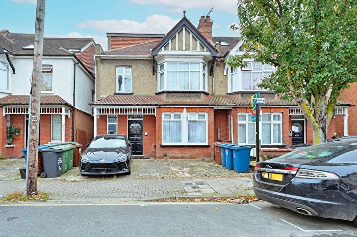 2 Bedroom Flat For Sale In Hindes Road, Harrow, HA1