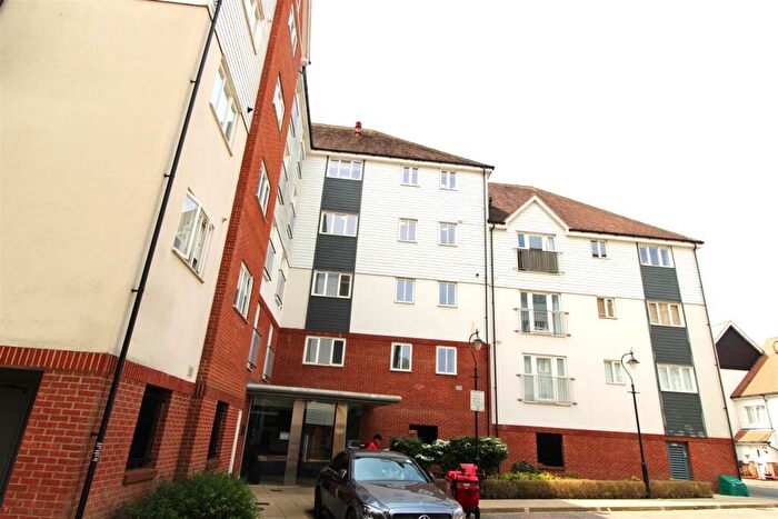 2 Bedroom Apartment To Rent In Westwood Drive, Canterbury, CT2