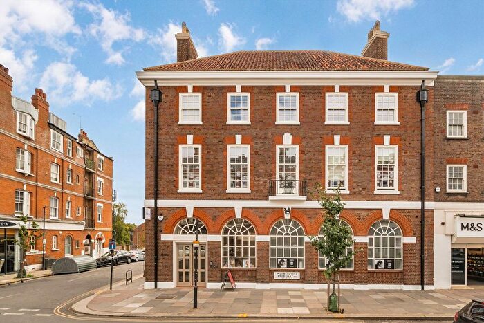 1 Bedroom Flat To Rent In Summerland Gardens, London, N10