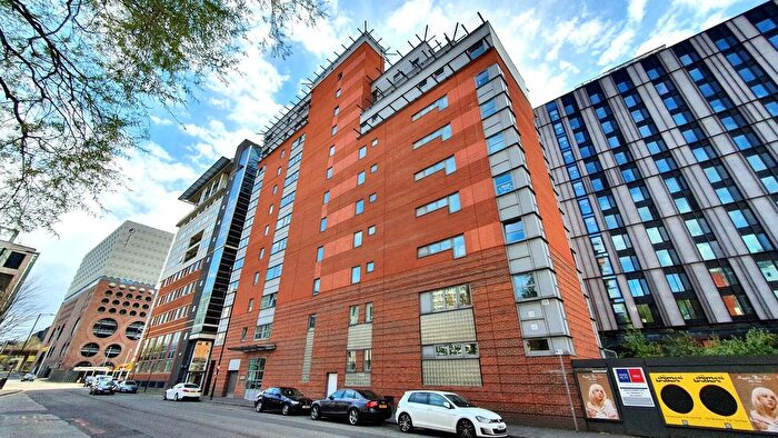 2 Bedroom Flat To Rent In Montana House Princess Street, Manchester, M1