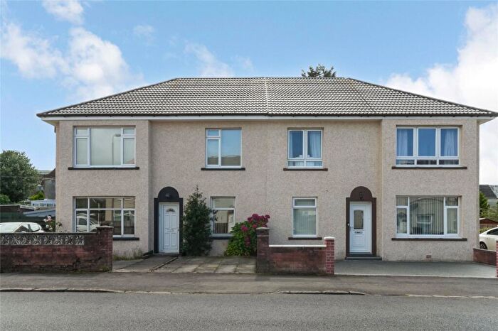 2 Bedroom Flat For Sale In Kelvin Street, Largs, North Ayrshire, KA30