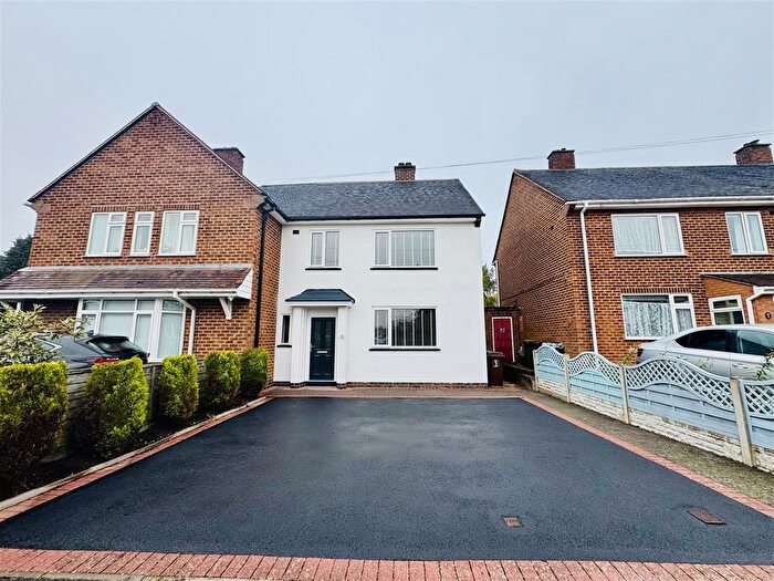3 Bedroom Property To Rent In Elms Close, Solihull, B91
