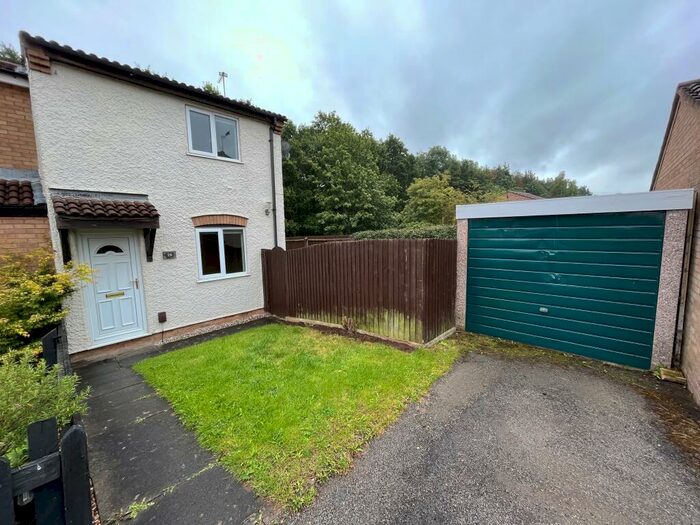 2 Bedroom Semi-Detached House To Rent In Chiltern Avenue, Shepshed, LE12
