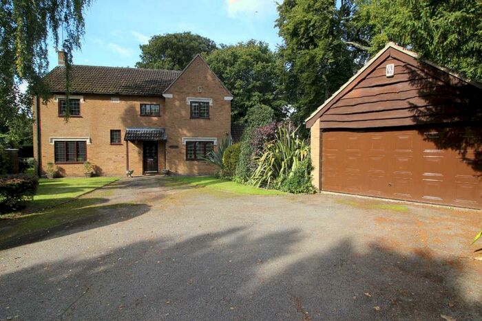 4 Bedroom Detached House For Sale In Church Street, Watford, Northamptonshire, NN6